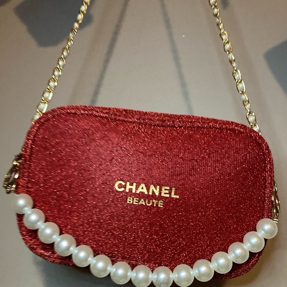 CHANEL Red  Mini Chain Bag with Pearl Accent - custom into crossbody bag - Picture 2 of 4